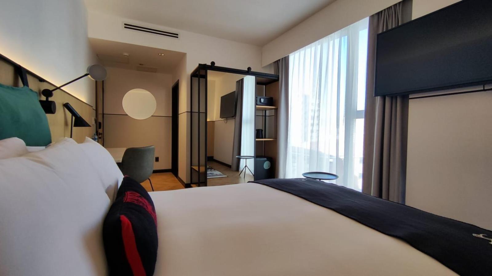 Met Hotel La Paz Esterno foto