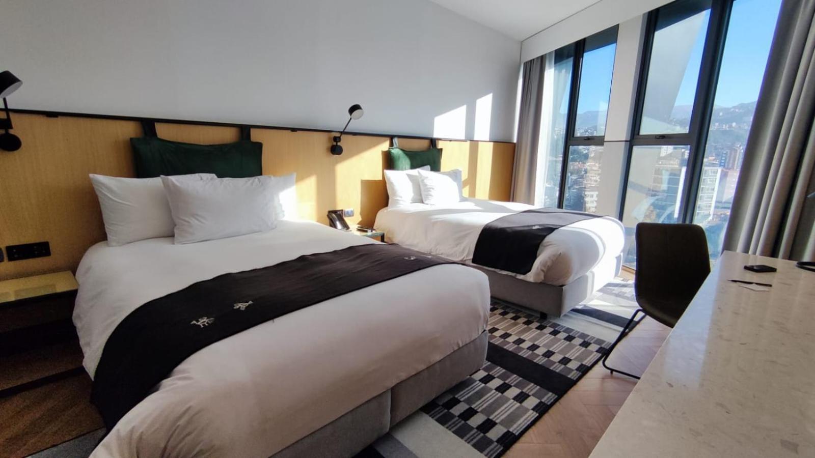 Met Hotel La Paz Esterno foto